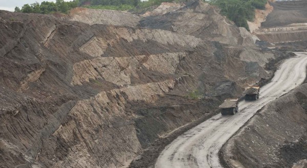 Coal Hauling from Pit to Stockpile